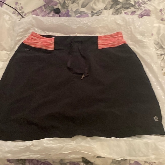 Tuff Athletics Women's Skort - Picture 1 of 6